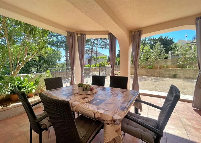 דירה Butkovic By Interhome שילו